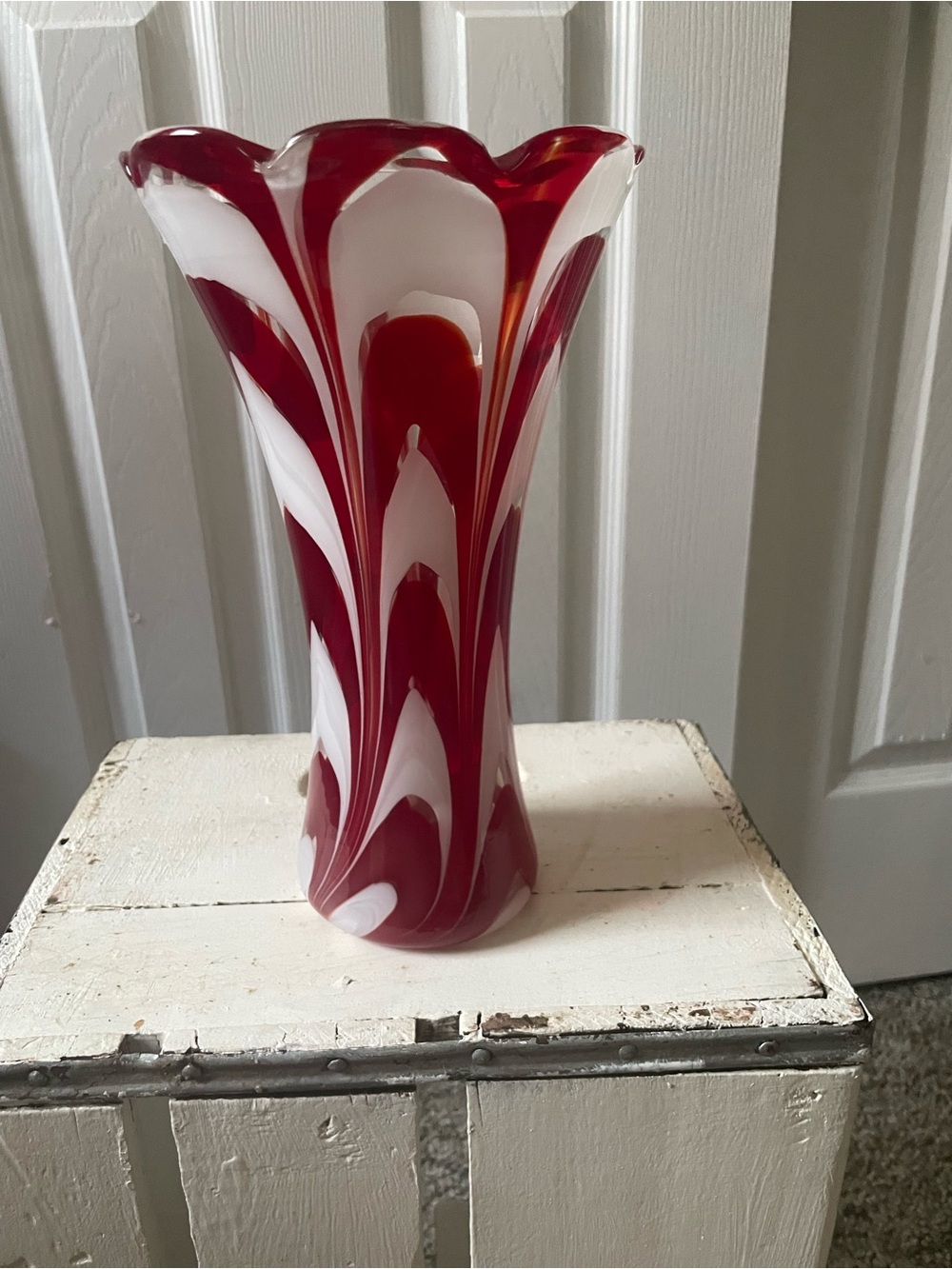 Mid-Century Pulled Feather Red and White Art Glass Hand Blown Vase